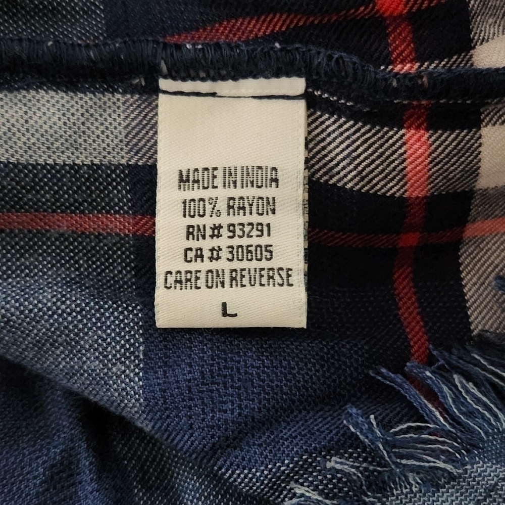 Dylan Women's Blue Red and White Plaid Button Down Shirt, Large - Picture 10 of 10